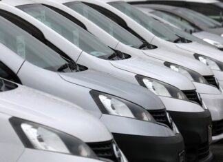 МВД опровергло запрет праворульных авто в России