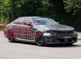 Мы узнали все о новом BMW M5 2027 модельного года. Фото, оснащение и цены