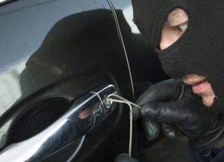 Страховщик заявил о сокращении автоугонов в летний период вдвое