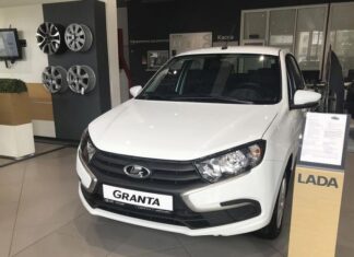 В АвтоВАЗе рассказали, почему Lada Iskra не заменила Granta