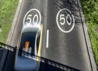 В Госдуме предложили ввести штрафы за превышение средней скорости