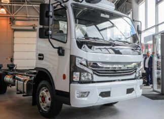 В России сократились продажи коммерческого транспорта