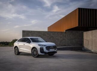Audi представил новый кроссовер Q3 в версии Sportback. Цены