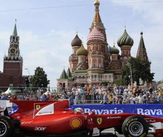 Берни Экклстоун: Я мечтал провести гонку Формулы 1 на Красной площади