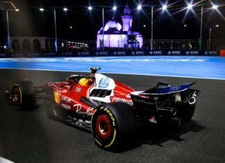 «Болельщики Хэмилтона очень нежные». Алексей Попов объяснил, почему не критикует гонщика Ferrari