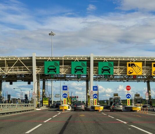 Дептранс ответил на вопрос о введении платного движения в Москве