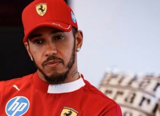 «Ferrari должна сменить гонщика, я бесполезен». Льюис Хэмилтон в полном отчаянии