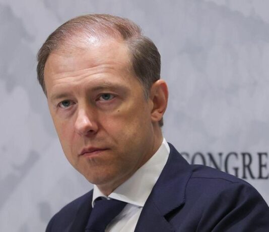 Мантуров назвал число машин в России, купленных по льготным автокредитам