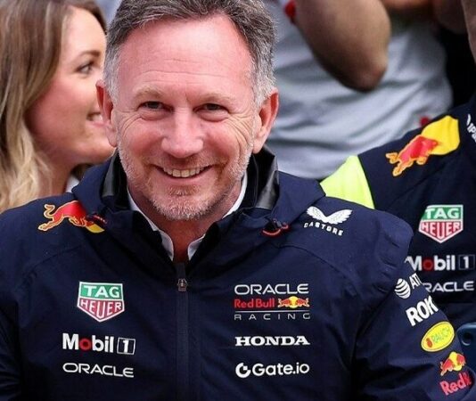 Роберт Дорнбос: Хорнер может вернуться в Ф1 в новой роли