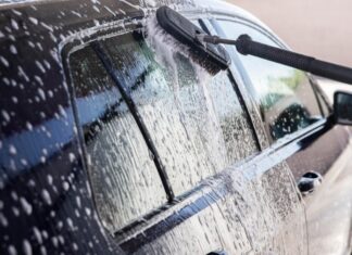 Щетки стеклоочистителя: выбор, замена и уход
