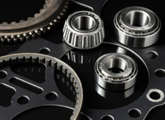 Запчасти для грузовиков: Надежность и долговечность на дорогах