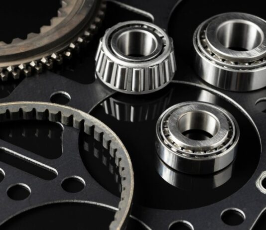 Запчасти для грузовиков: Надежность и долговечность на дорогах