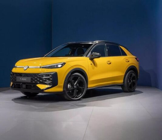Volkswagen представил новый кроссовер T-Roc. Пять важных фактов о модели