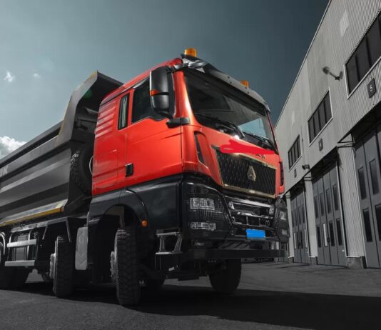 Самосвал: мощная машина для сложных задач