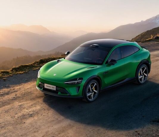 ДТП в небе, новые штрафы и «утиль». Важное из телеграм-ленты Autonews