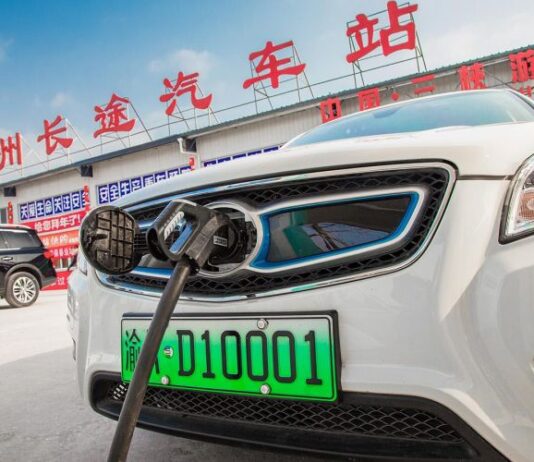 Электрокары и правда заменят машины с ДВС? Что ждет мировой рынок