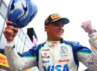 Исаку Хаджару сделают новый кубок вместо сломанного трофея