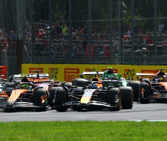 Макс Ферстаппен выиграл гонку Формулы 1 в Монце, Норрис отыграл очки у Пиастри