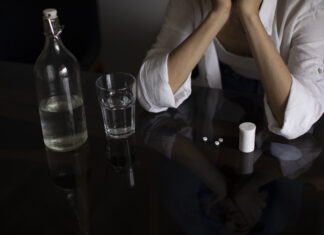 Вывод из запоя на дому: профессиональная помощь и безопасность