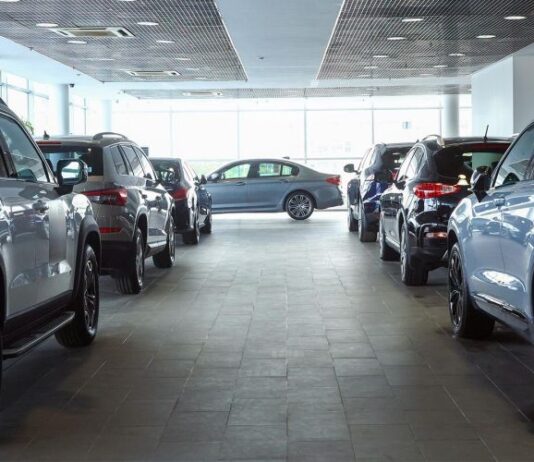 На сколько подорожают машины из-за нового утильсбора. Ответ дилеров