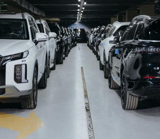 «Подержанным машинам — конец»: «Лиса рулит» — о новом утильсборе