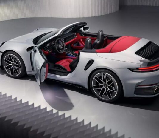 Porsche показал самый мощный 911 Turbo S в истории. Пять фактов о новинке