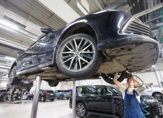 Посмотрите, для каких машин сильнее всего подорожали запчасти в России