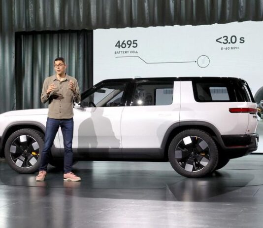 Сколько зарабатывают главы ведущих автомобильных концернов