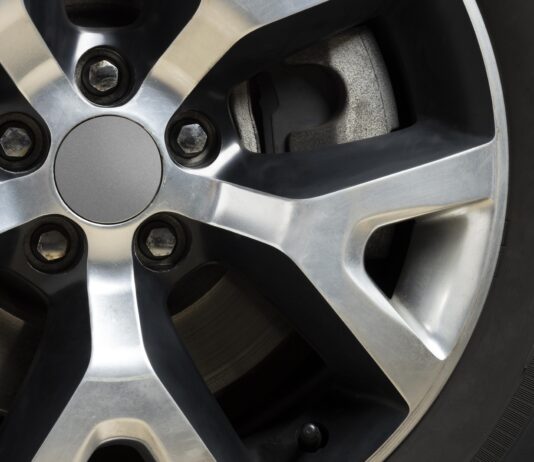 Штампованные диски: доступность, надежность и стиль