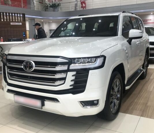 В России стали снова покупать Toyota. Модели, цены и гарантия