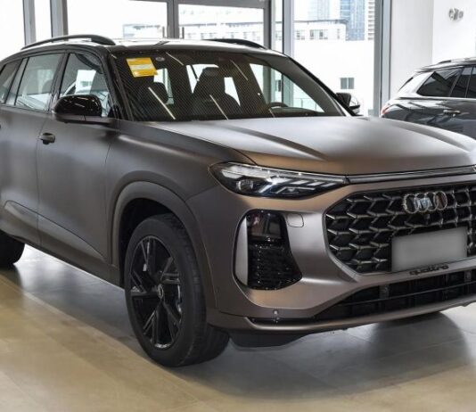 В Россию привезли кроссоверы BMW, Audi и Mercedes из КНР. Нюансы и цены