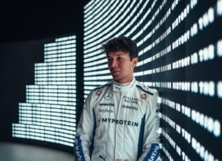 Владелец Red Bull намерен выкупить Алекса Албона у Williams