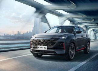 Взгляните на самые популярные кроссоверы в России. Их покупают чаще Lada