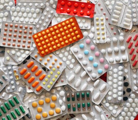 Запрещенные для водителей лекарства помечать не будут. Что это значит