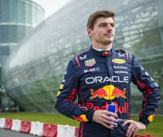 Жак Вильнёв: Ферстаппен – гений, и он может выиграть чемпионат