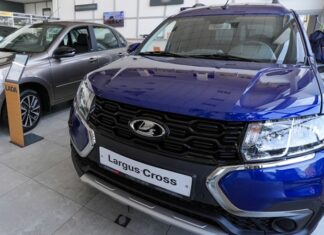 АвтоВАЗ остановил производство Lada Largus Cross с базовым мотором