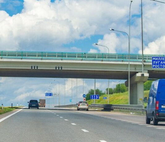 Что означает дорожная разметка 2.2