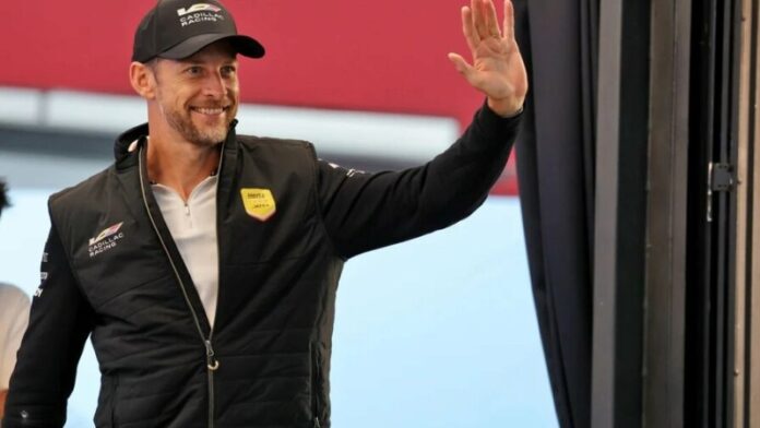 dzhenson-batton-objavil-ob-uhode-iz-gonok-ea1c8b8