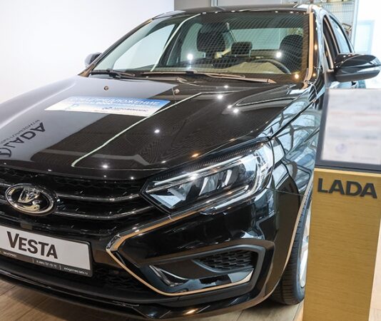 Эксперты подсчитали стоимость владения Lada Vesta в такси