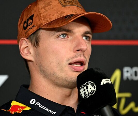 «Хм, конечно». Макс Ферстаппен ответил на каверзный вопрос о McLaren