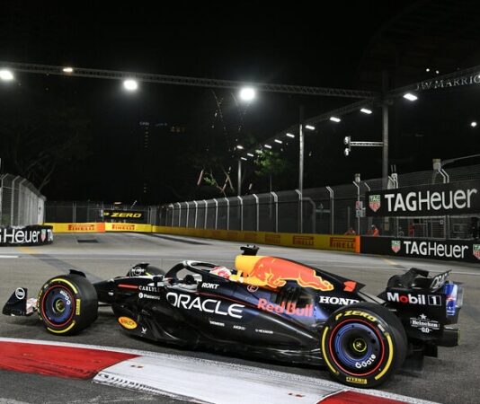 «McLaren стоит опасаться Ферстаппена». Башмаков оценил форму Red Bull в Сингапуре