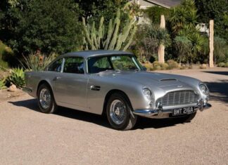 «Поймай меня, если сможешь». Вспоминаем автомобили из культового фильма