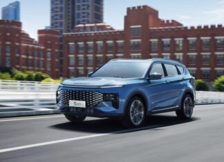 Производители массово поменяли цены на машины в России. Таблицы и расчеты