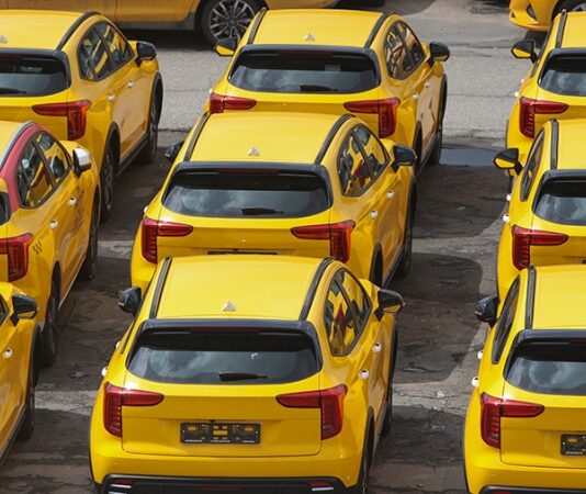 Список автомобилей для такси расширят марками Haval и Tenet