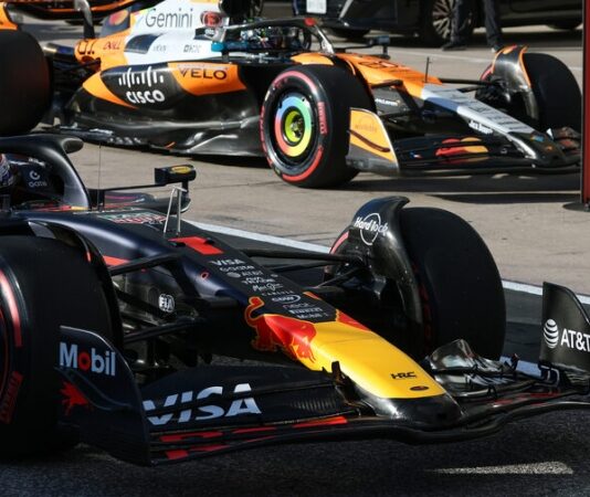 Стартовая решётка спринта в США. Начало трансляции – в 19:50 по мск