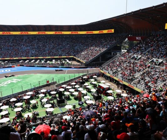 Трансляция гонки Формулы 1 в Мексике