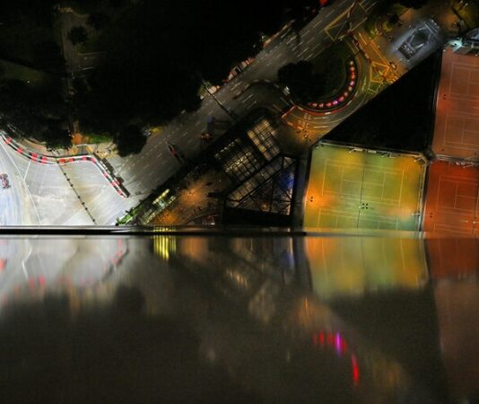 Трансляция гонки Формулы 1 в Сингапуре