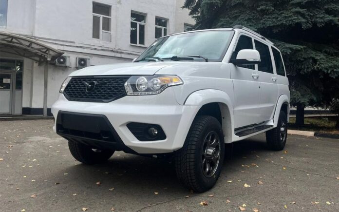 uaz-nachal-testirovat-patriot-s-novymi-motorom-i-korobkoj-video-fb29332