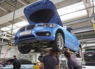 В цену автозапчастей добавят госпошлину. Что о ней известно