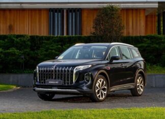 В Hongqi оценили эффект от возможного повышения утильсбора в России